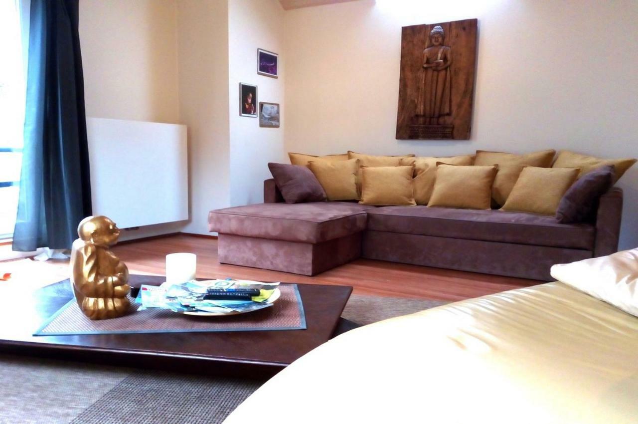 Point Escale Apartment Lontzen Bagian luar foto